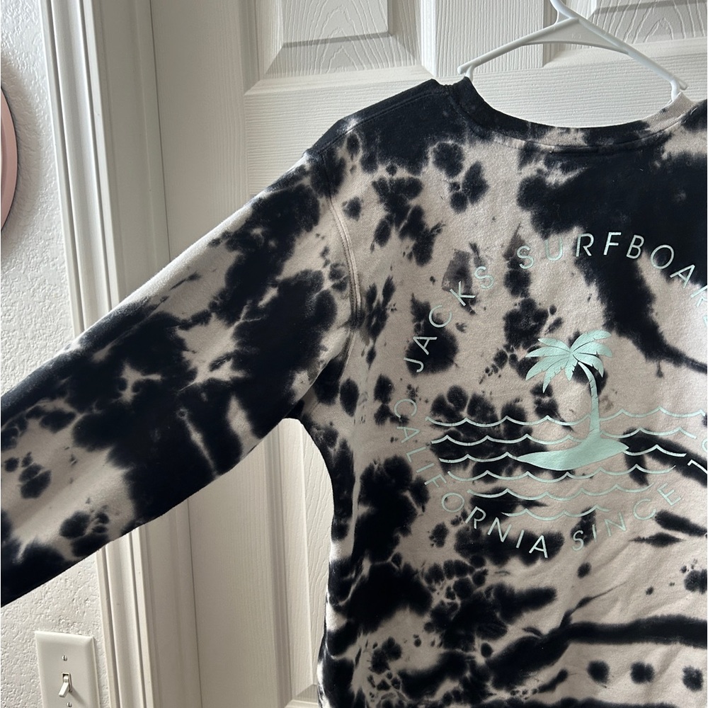 Jacks Surf Shop Crewneck🤍